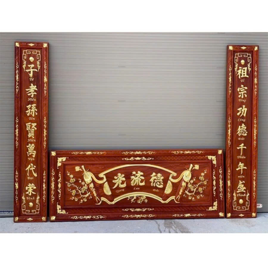 Hoành phi – câu đối dát vàng